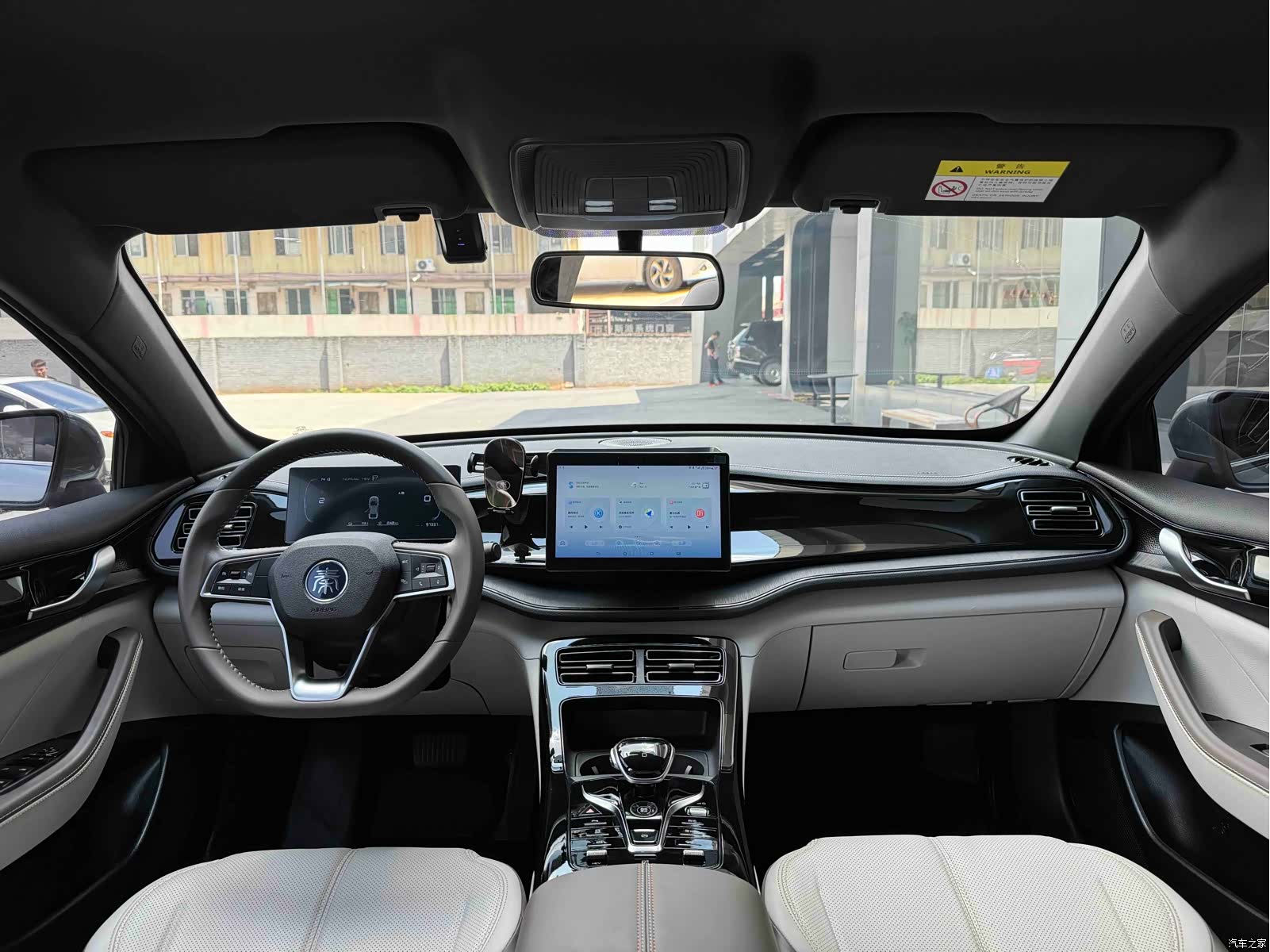 BYD Qin, 2023 все фото