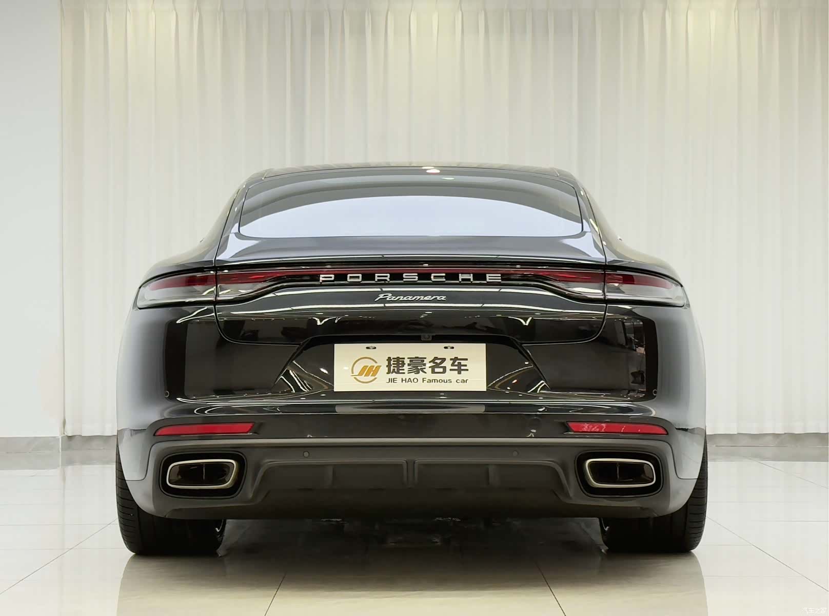Porsche Panamera, 2022 9
