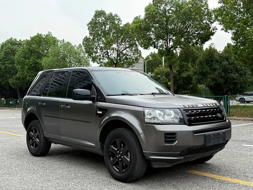 Land Rover Freelander 2