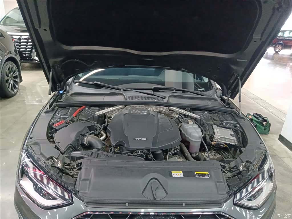 Audi A4L, 2021 20