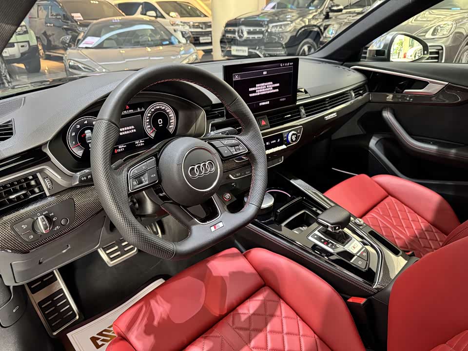 Audi S4