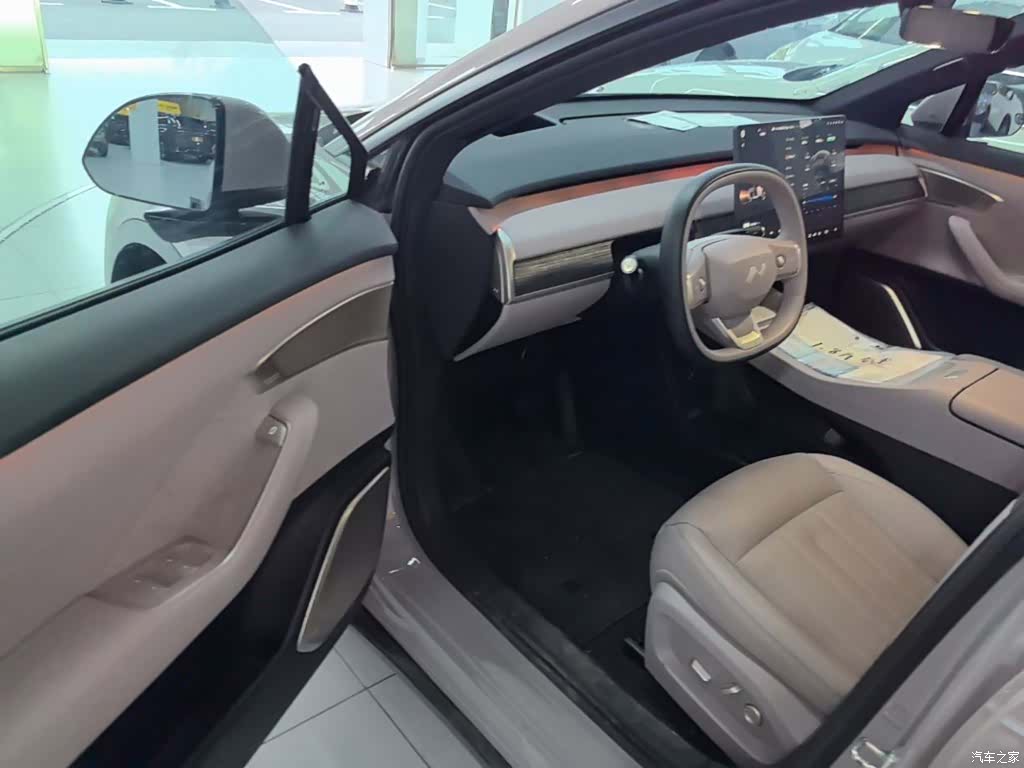 NIO L60, 2025 16