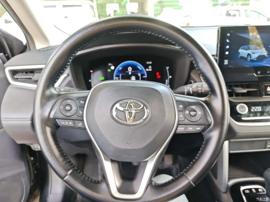 Toyota Frontlander, 2024 7