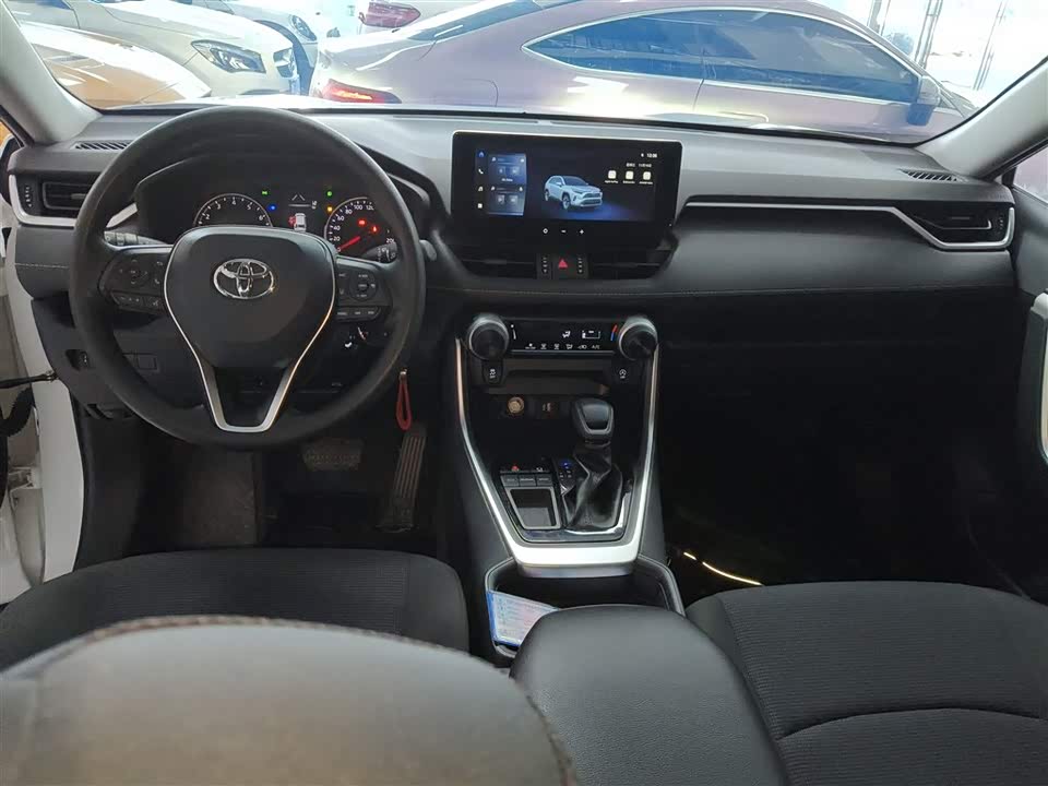 Toyota RAV4 Rongfang