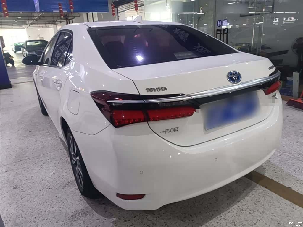 Toyota Corolla, 2019 все фото