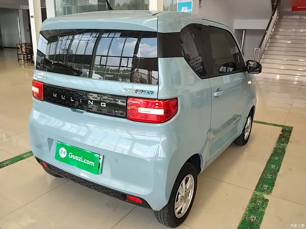 Wuling MINIEV, 2020 7