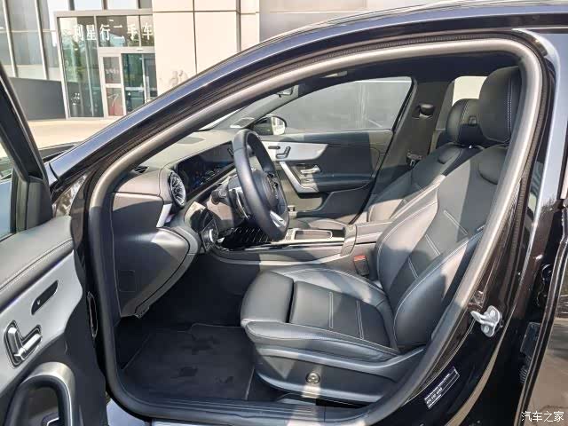 Mercedes-Benz A-Class, 2025 14