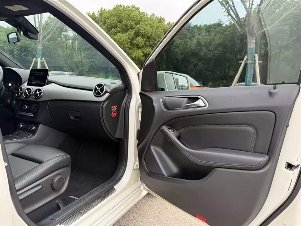 Mercedes-Benz Class B