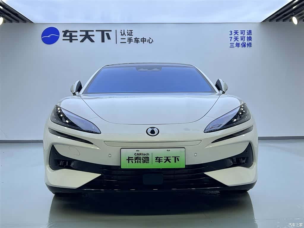 Denza Z9, 2026 3