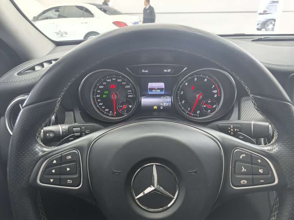 Mercedes-Benz GLA