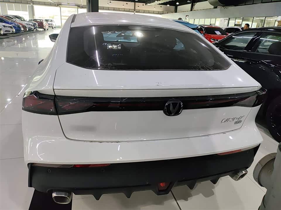 Changan UNI-V Smart iDD