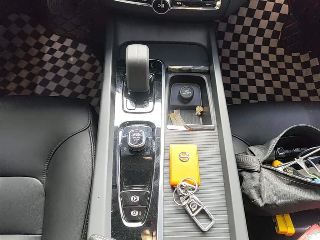 Volvo XC60, 2022 14