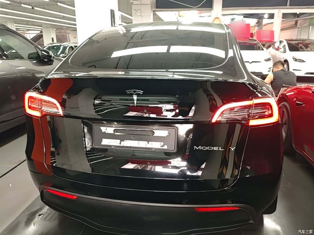 Tesla Model Y, 2021 6