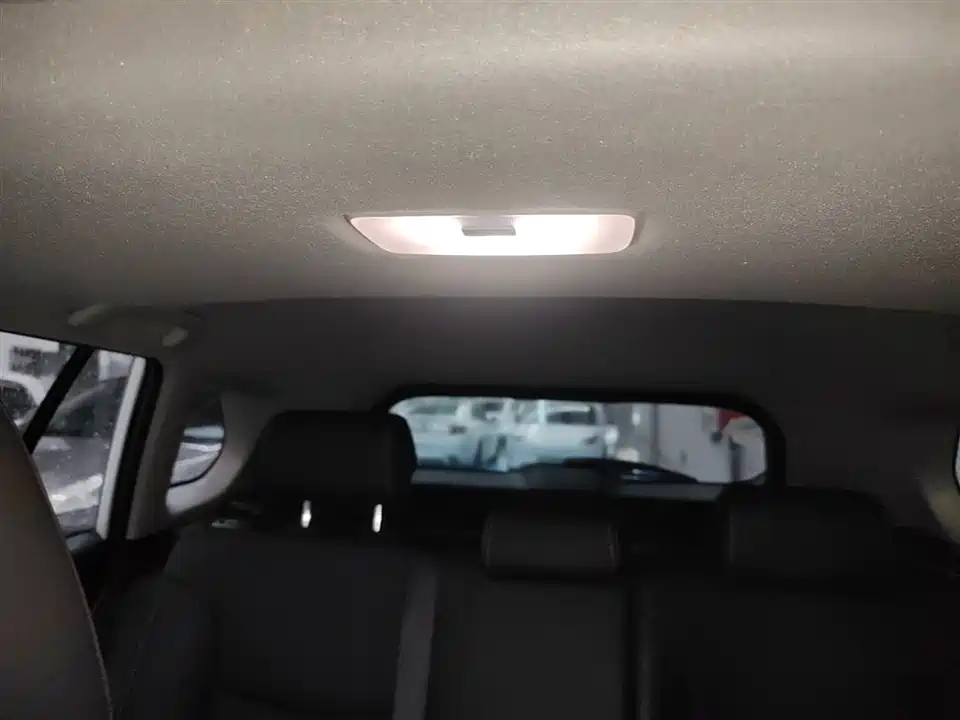 Toyota Corolla Sharp amplifier