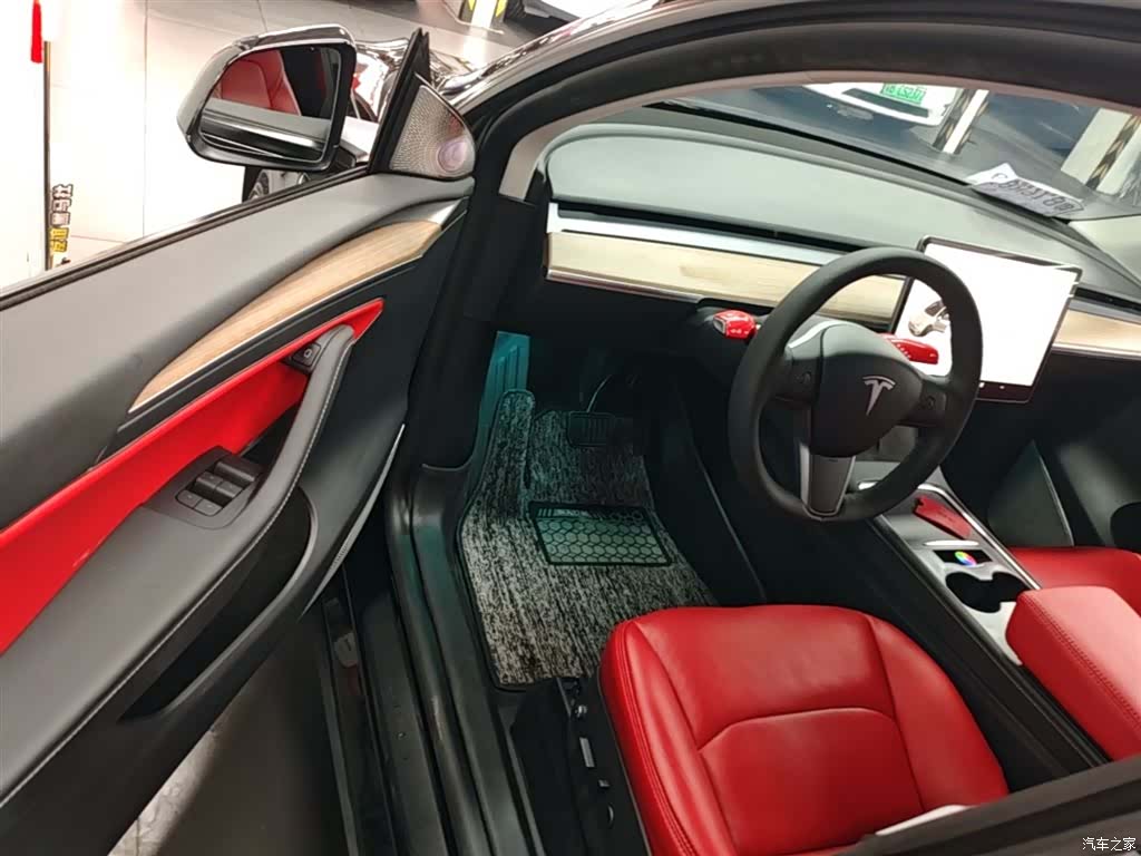 Tesla Model Y, 2021 16