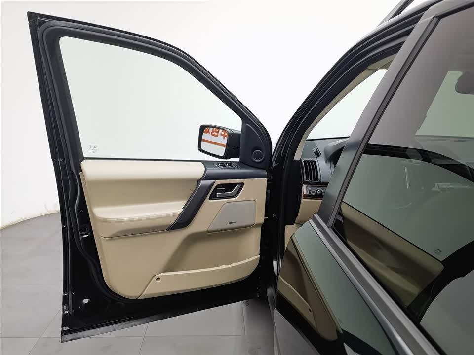 Land Rover Freelander 2