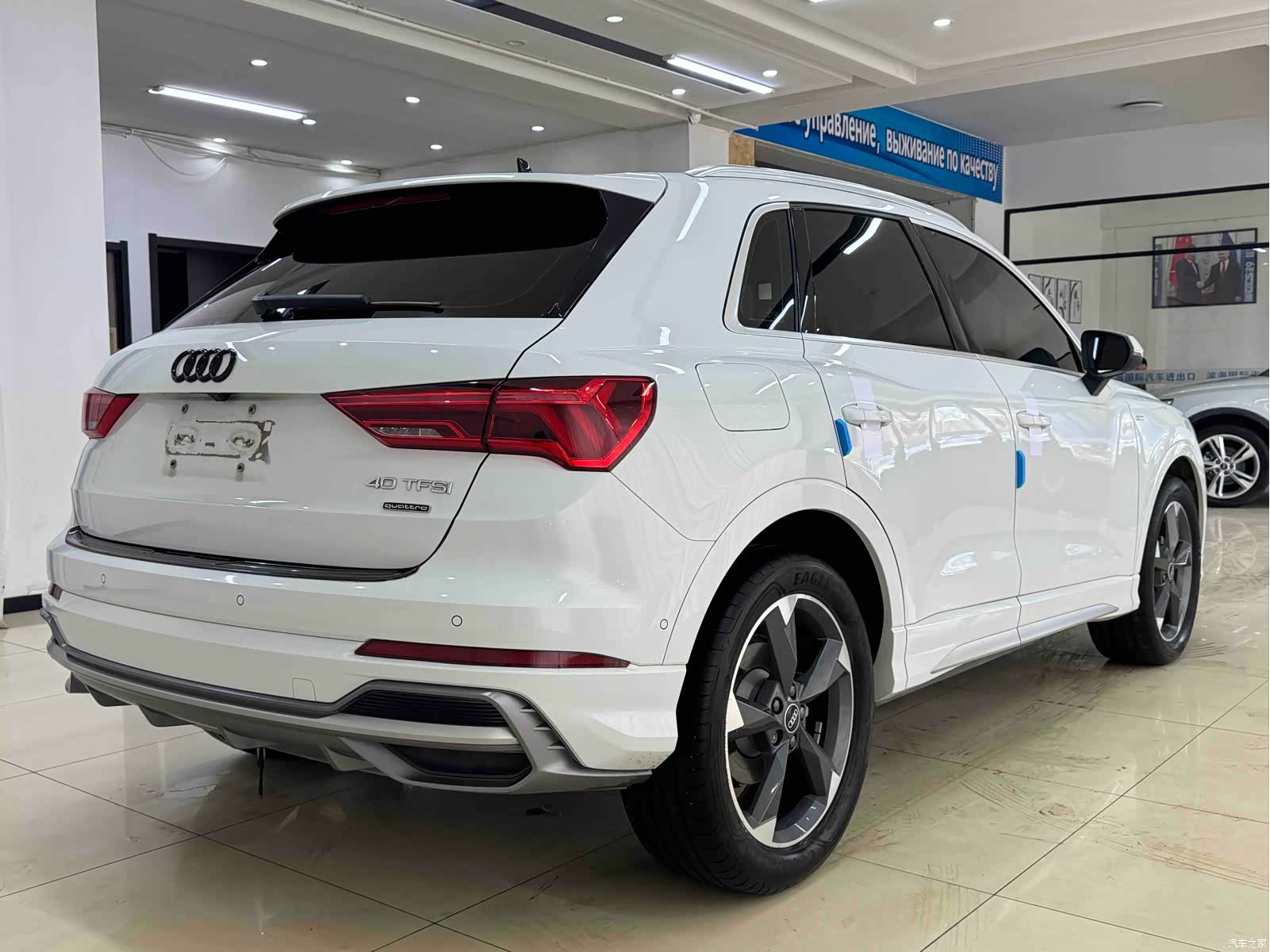 Audi Q3, 2021 6