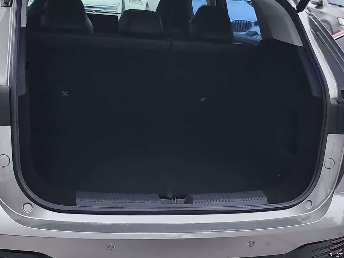 Roewe RX5, 2023 15