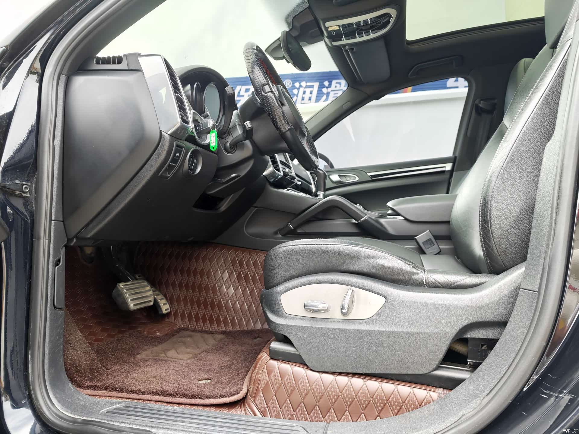 Porsche Cayenne, 2013 10