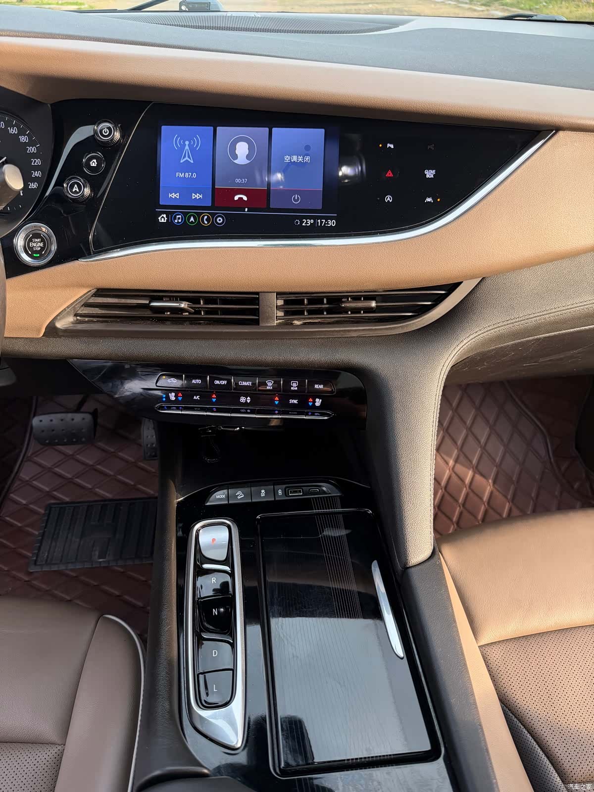 Buick Enclave, 2020 19
