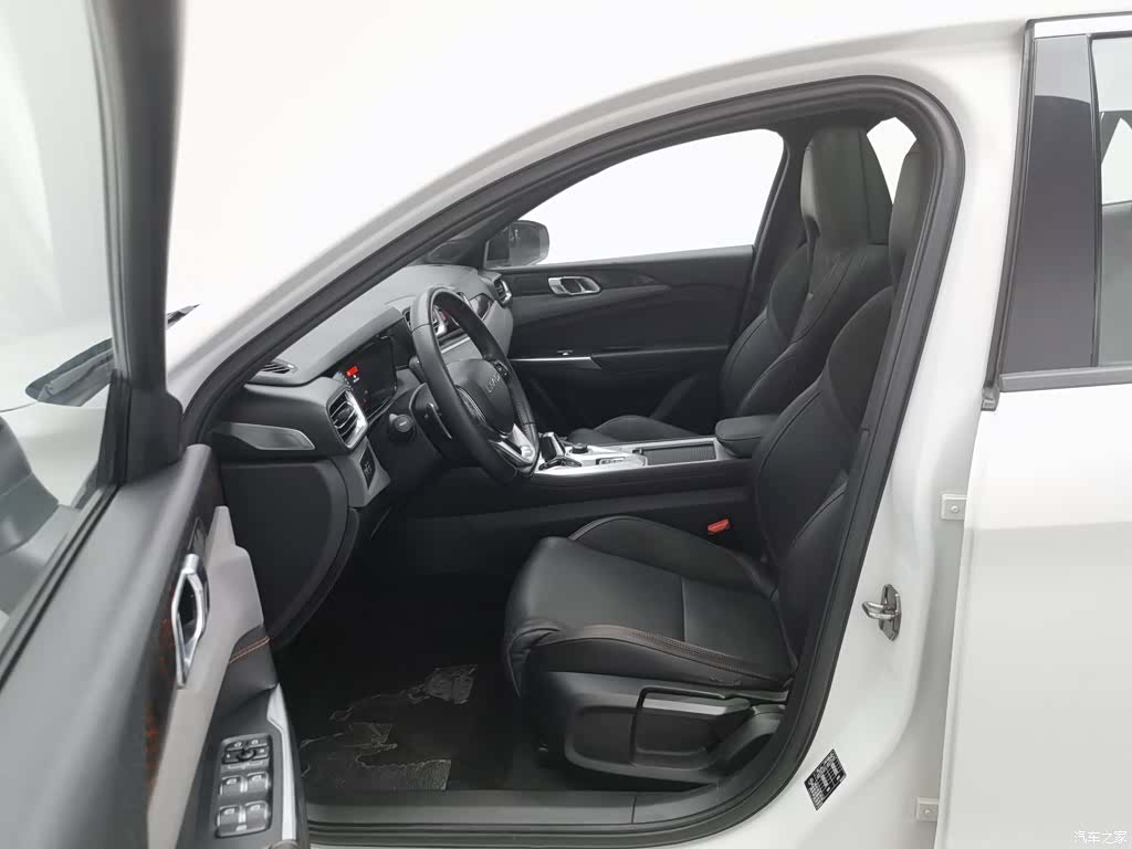 Lynk & Co 01, 2020 10