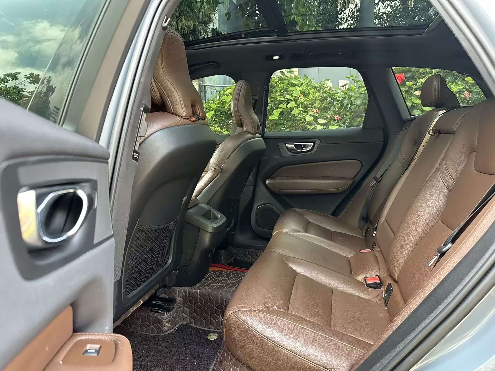 Volvo XC60, 2021 11