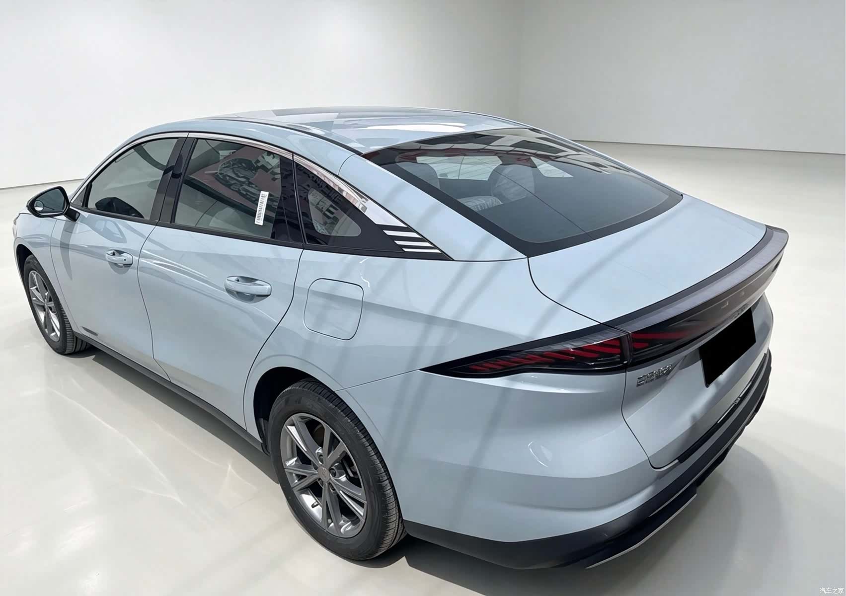 Geely Galaxy L6, 2025 все фото