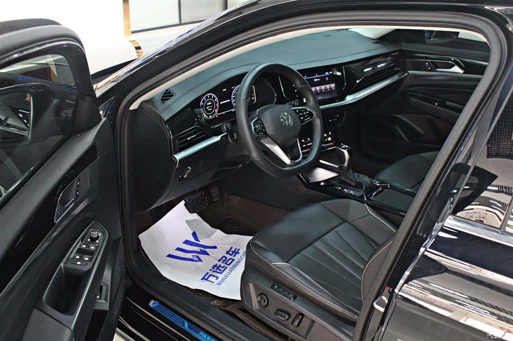 Volkswagen Passat, 2024 4
