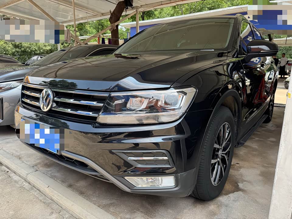 Volkswagen Tiguan L
