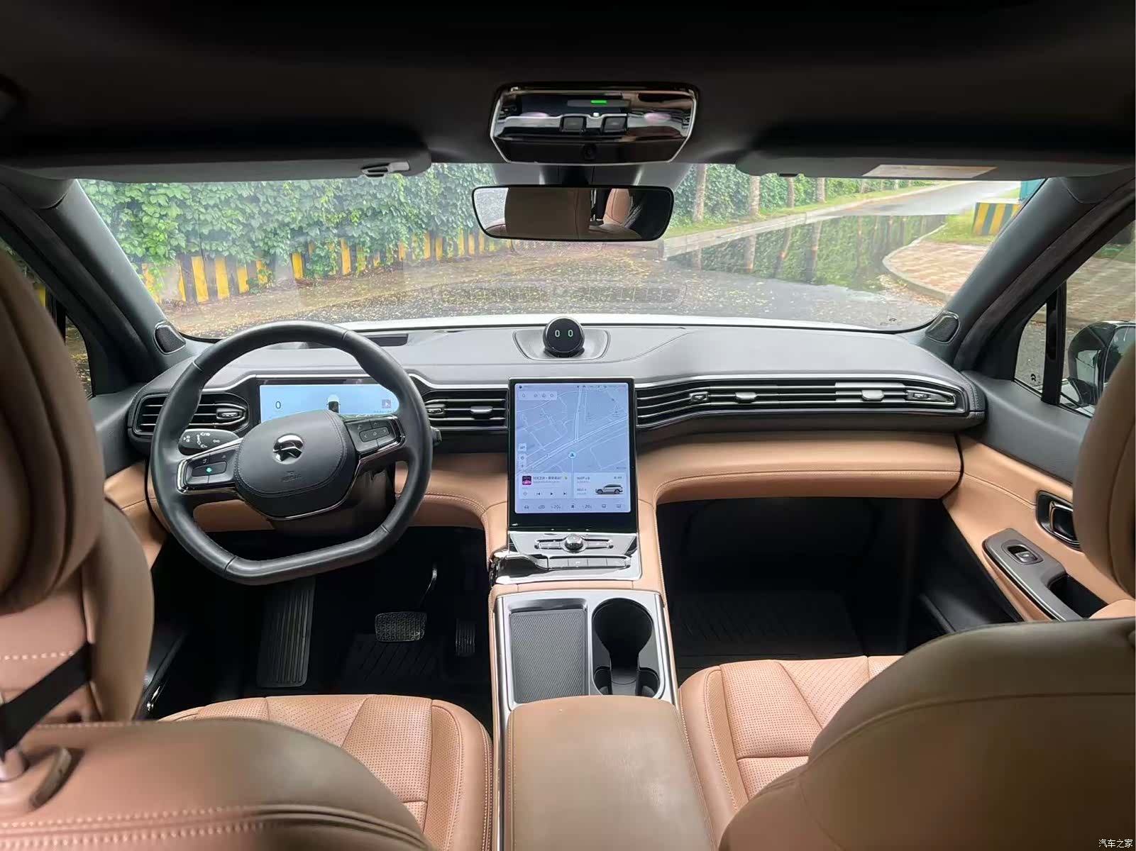 NIO ES8, 2021 10
