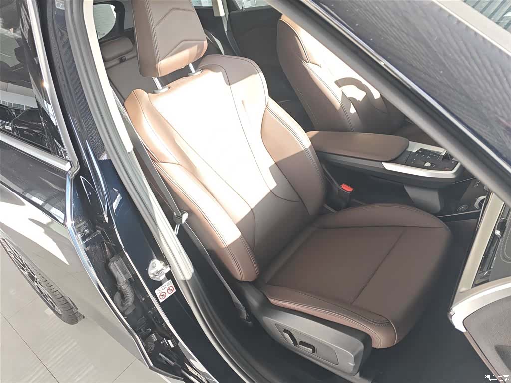BMW X1, 2023 25