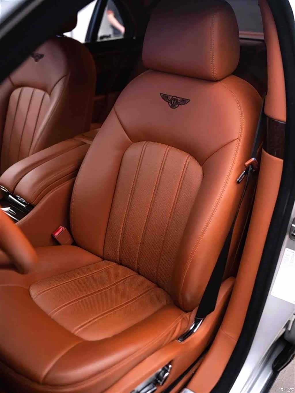 Bentley Mulsanne, 2013 11