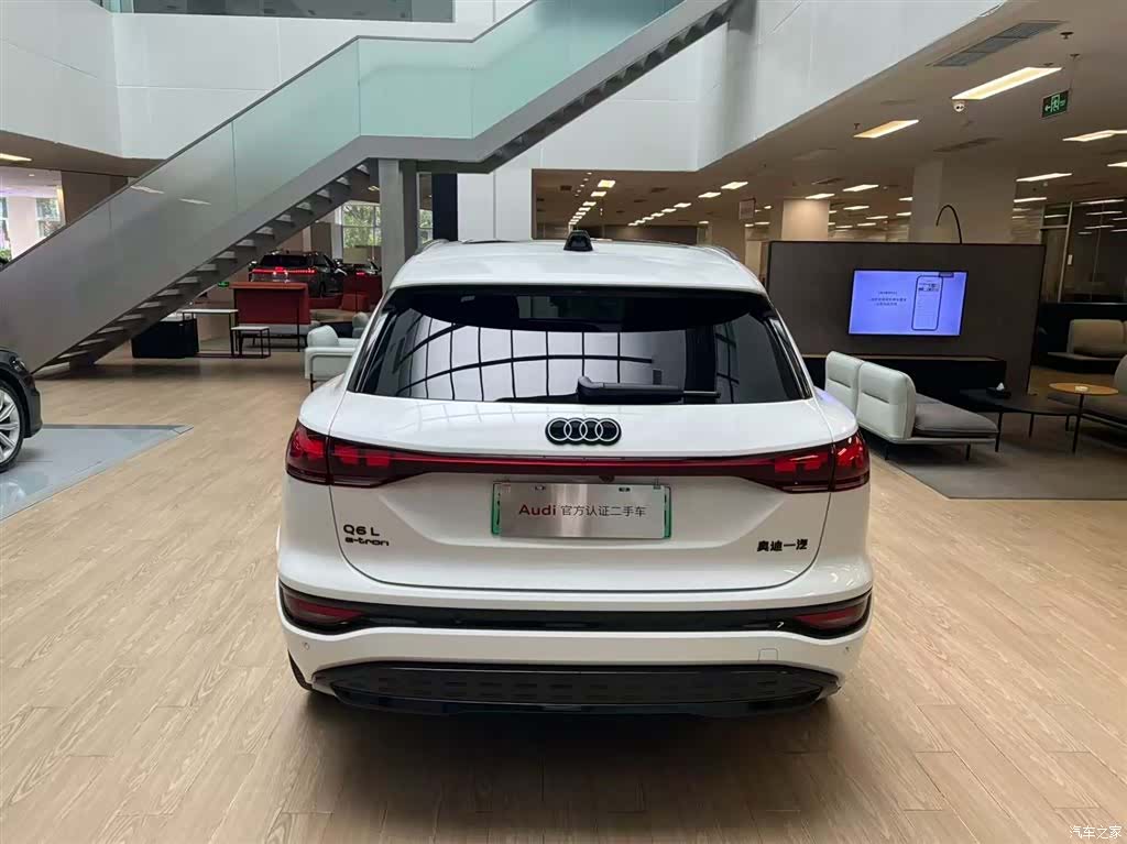 Audi e-tron, 2025 6