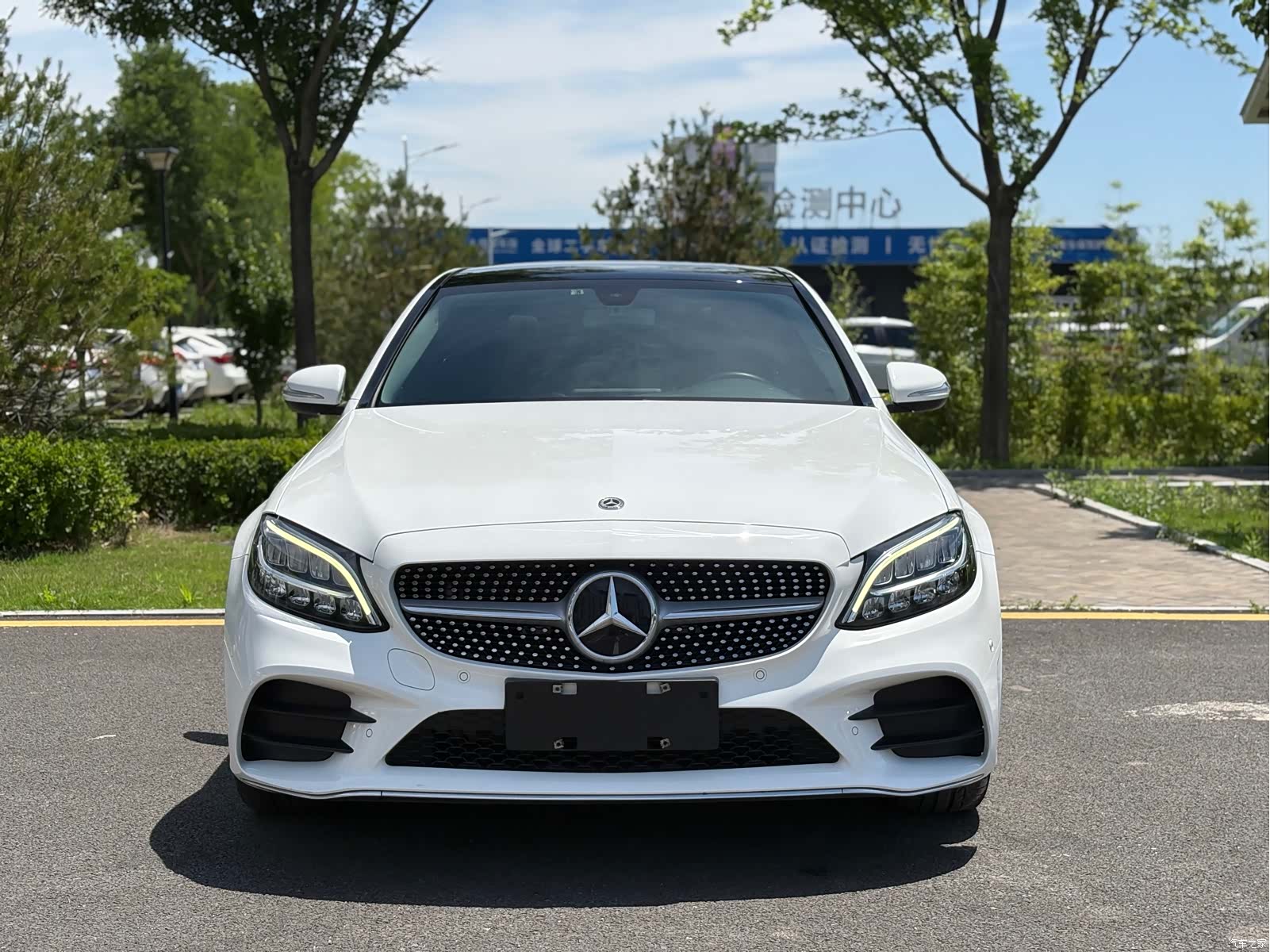 Mercedes-Benz C-Class, 2018 3