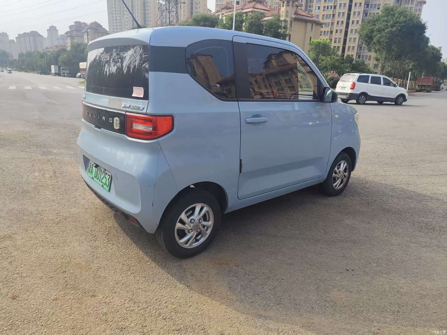 Wuling MINIEV, 2021 все фото