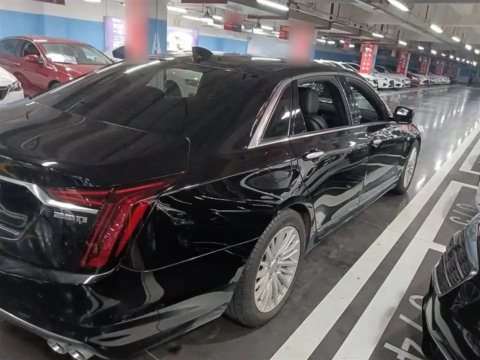 Cadillac CT6