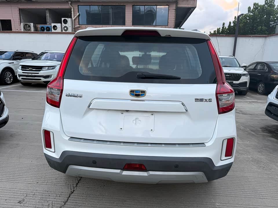 Geely Vision X6