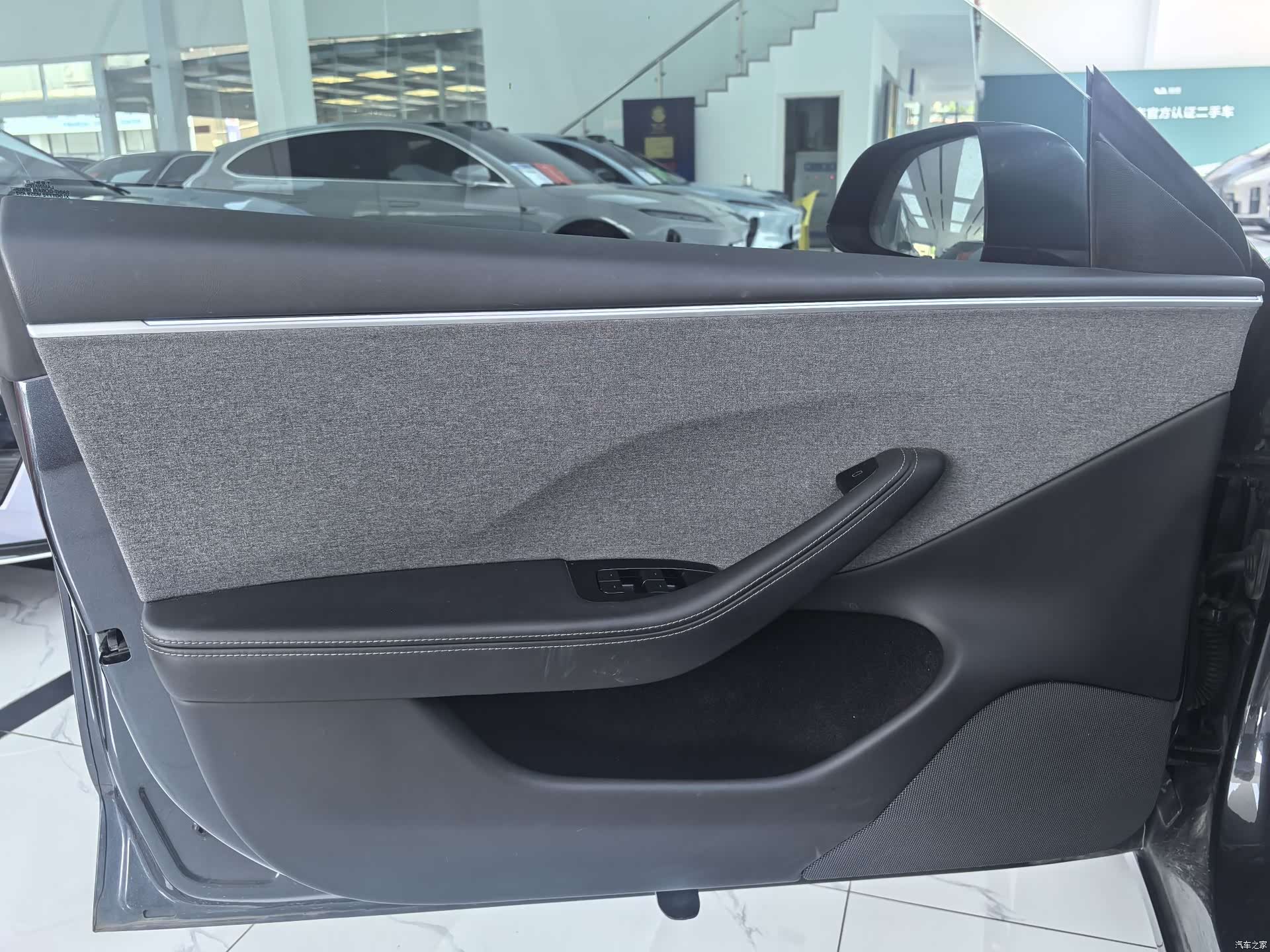 Tesla Model 3, 2024 4
