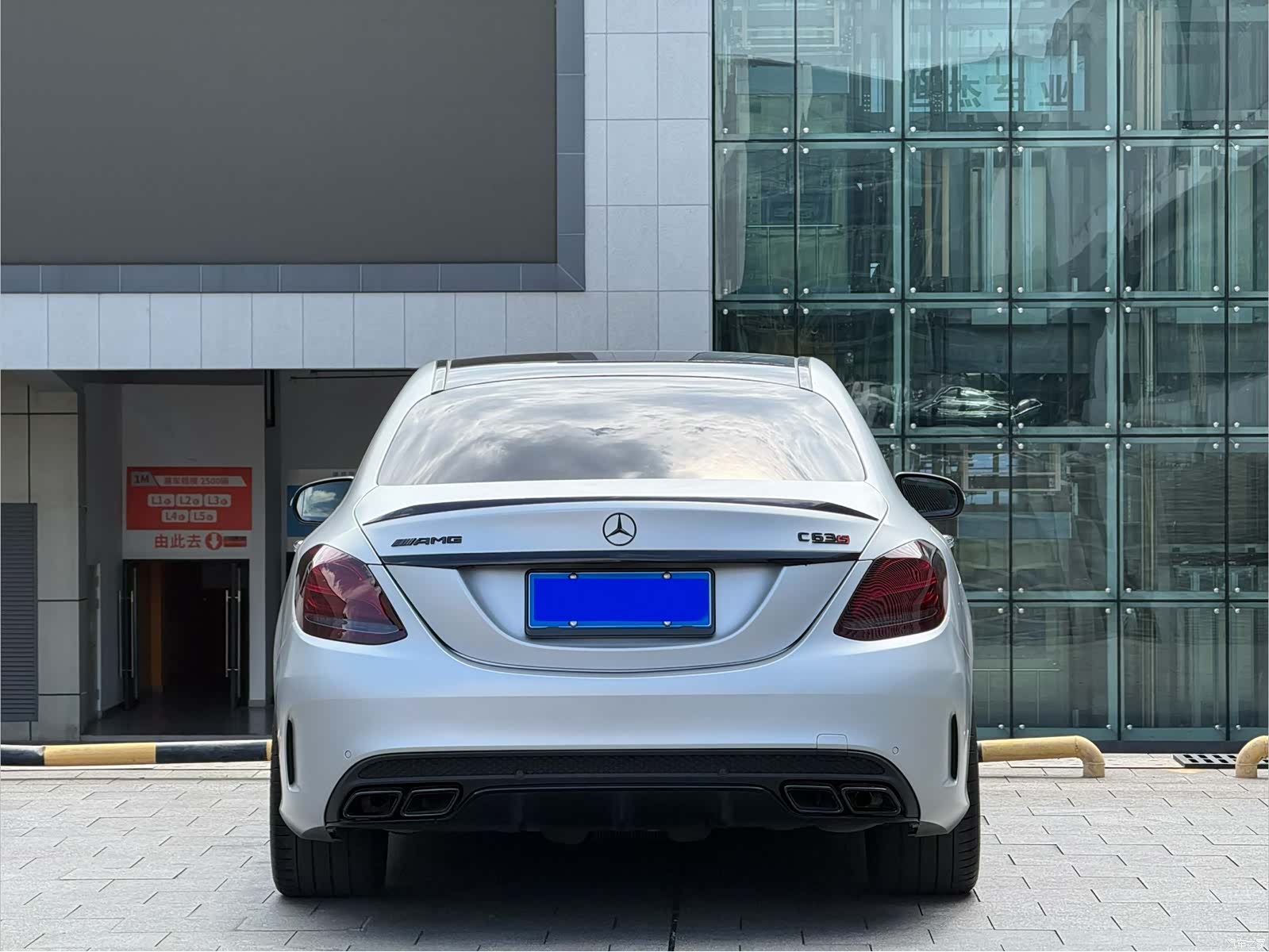 Mercedes-Benz C-Class, 2018 9