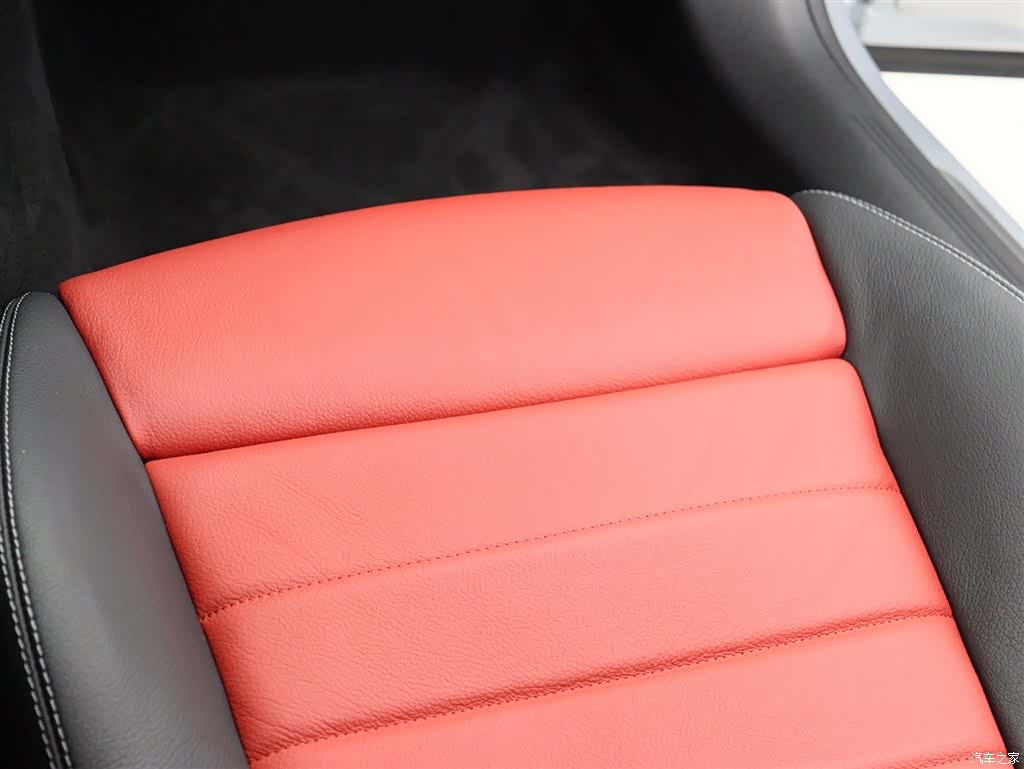 Mercedes-Benz E-Class, 2021 20