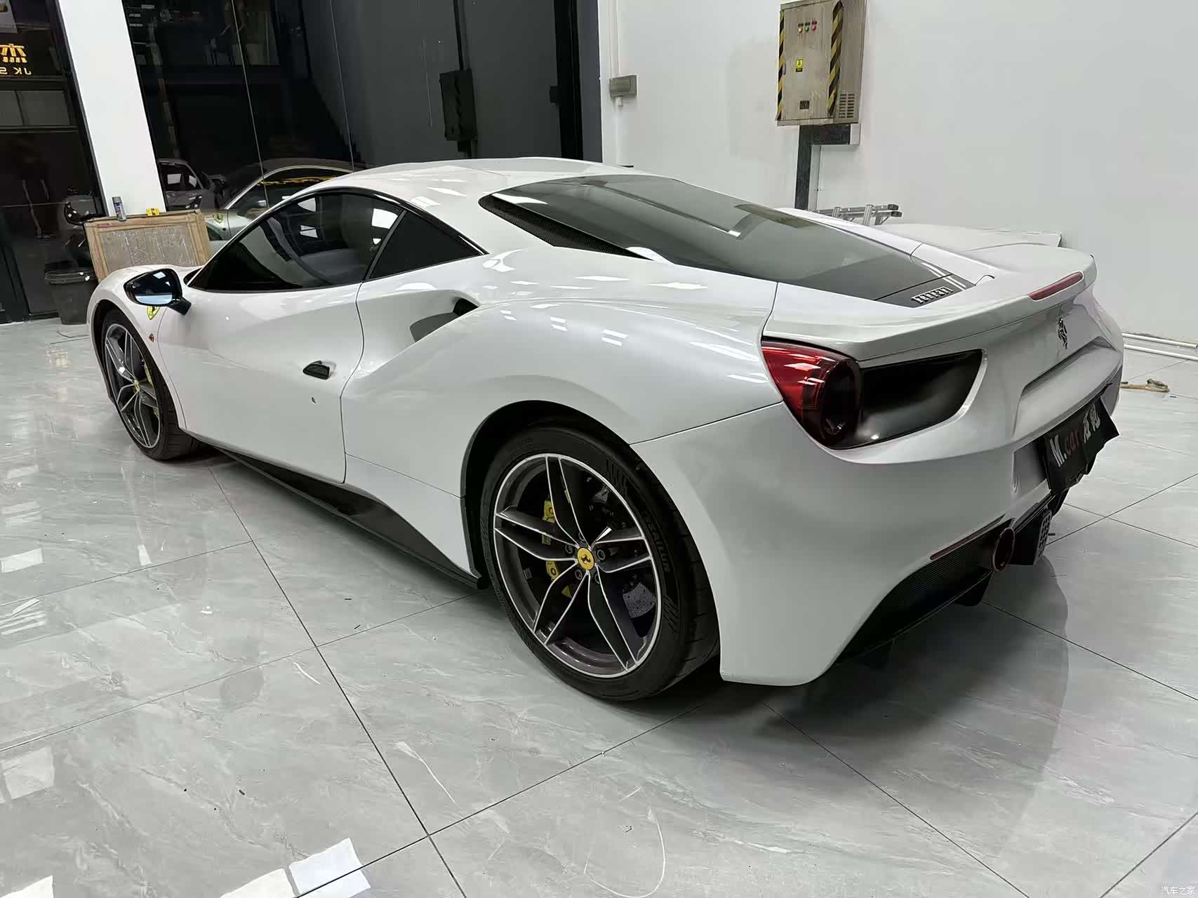 Ferrari 488, 2018 все фото