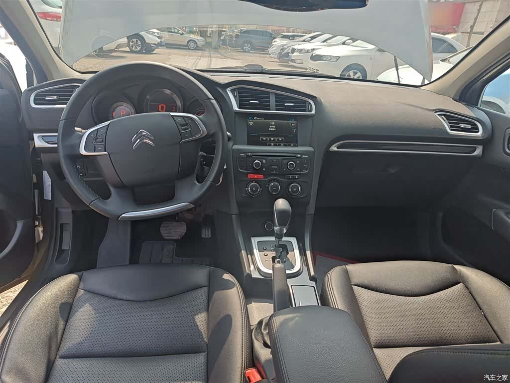 Citroen C4, 2015 10
