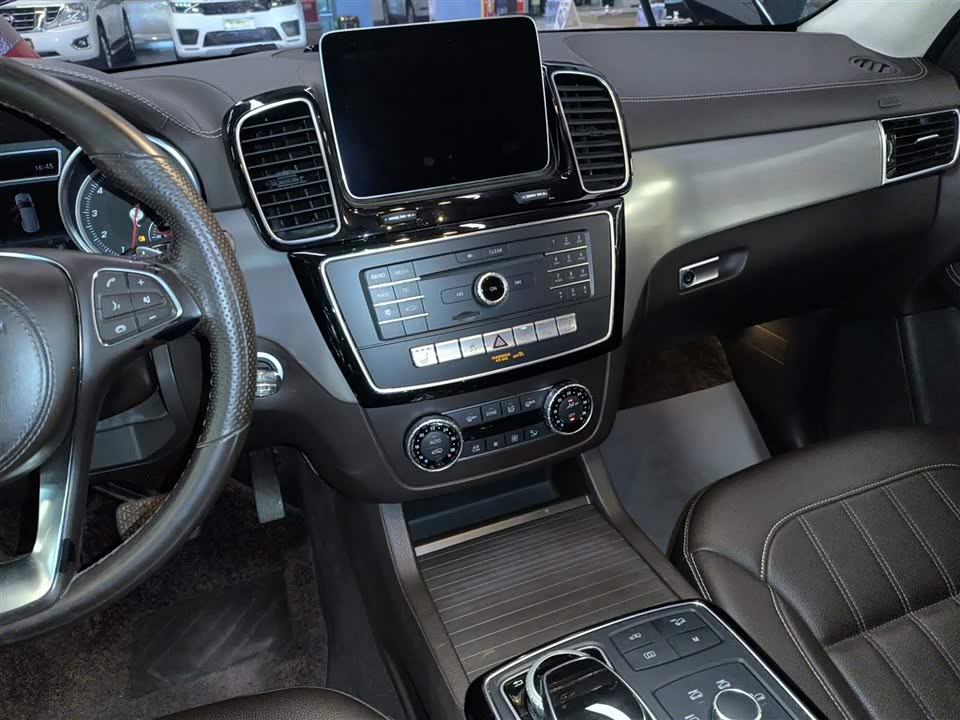 Mercedes-Benz GLS