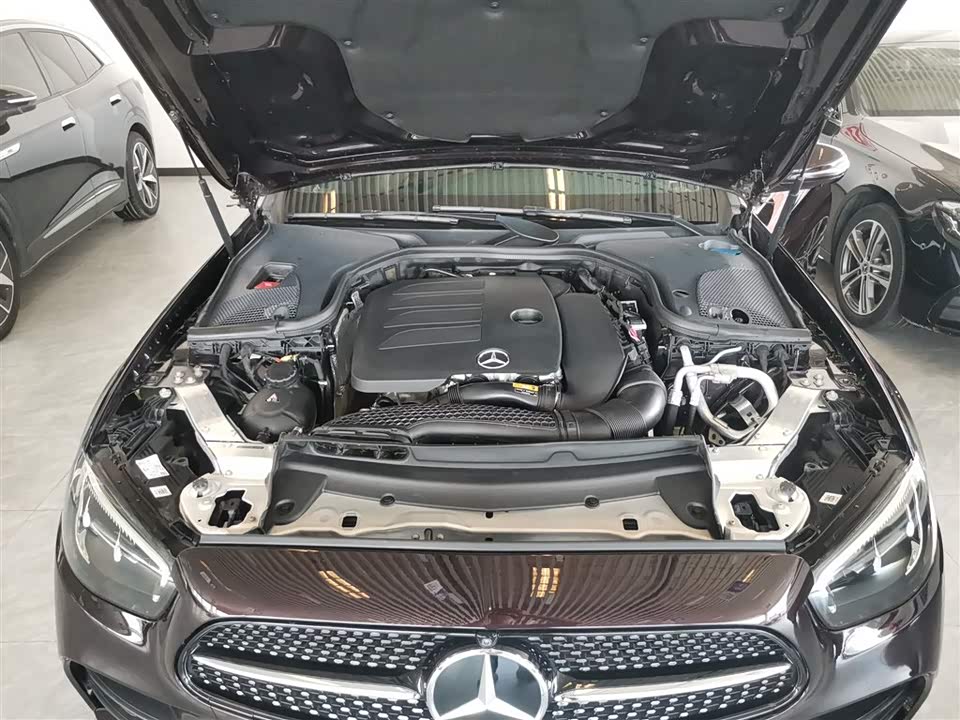 Mercedes-Benz E-class Mercedes-Benz E-class