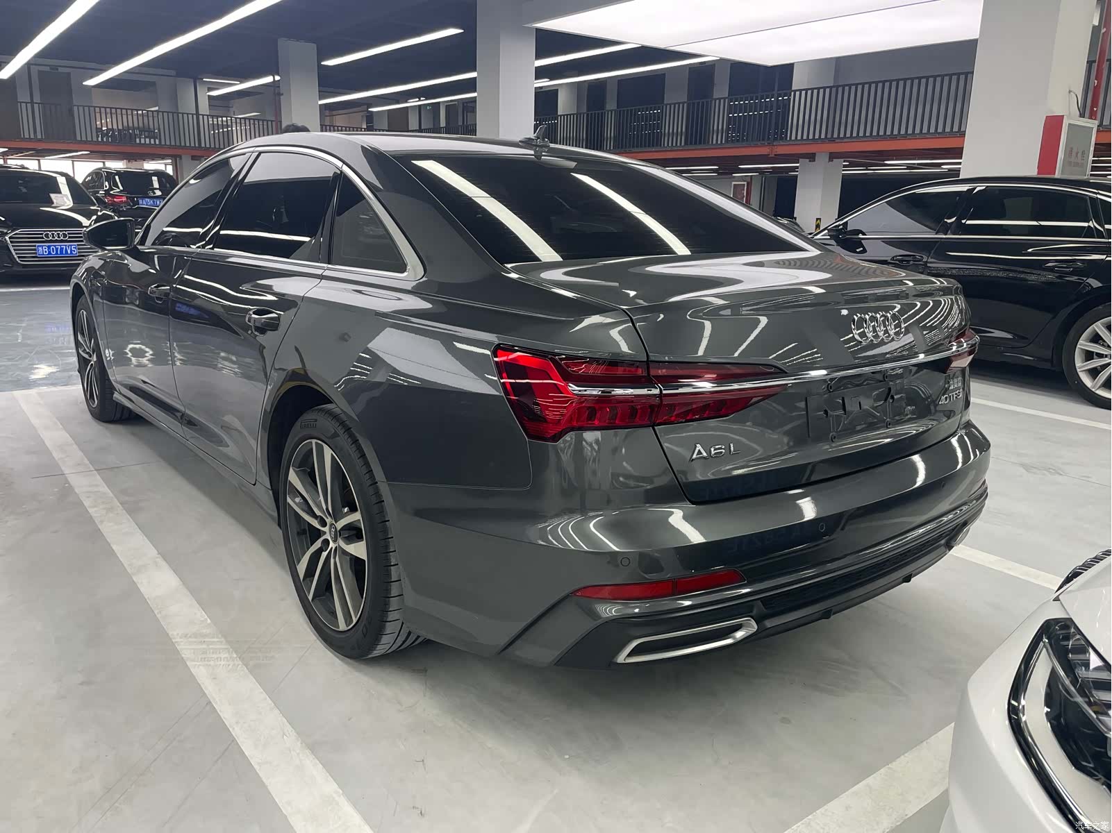 Audi A6L, 2022 11