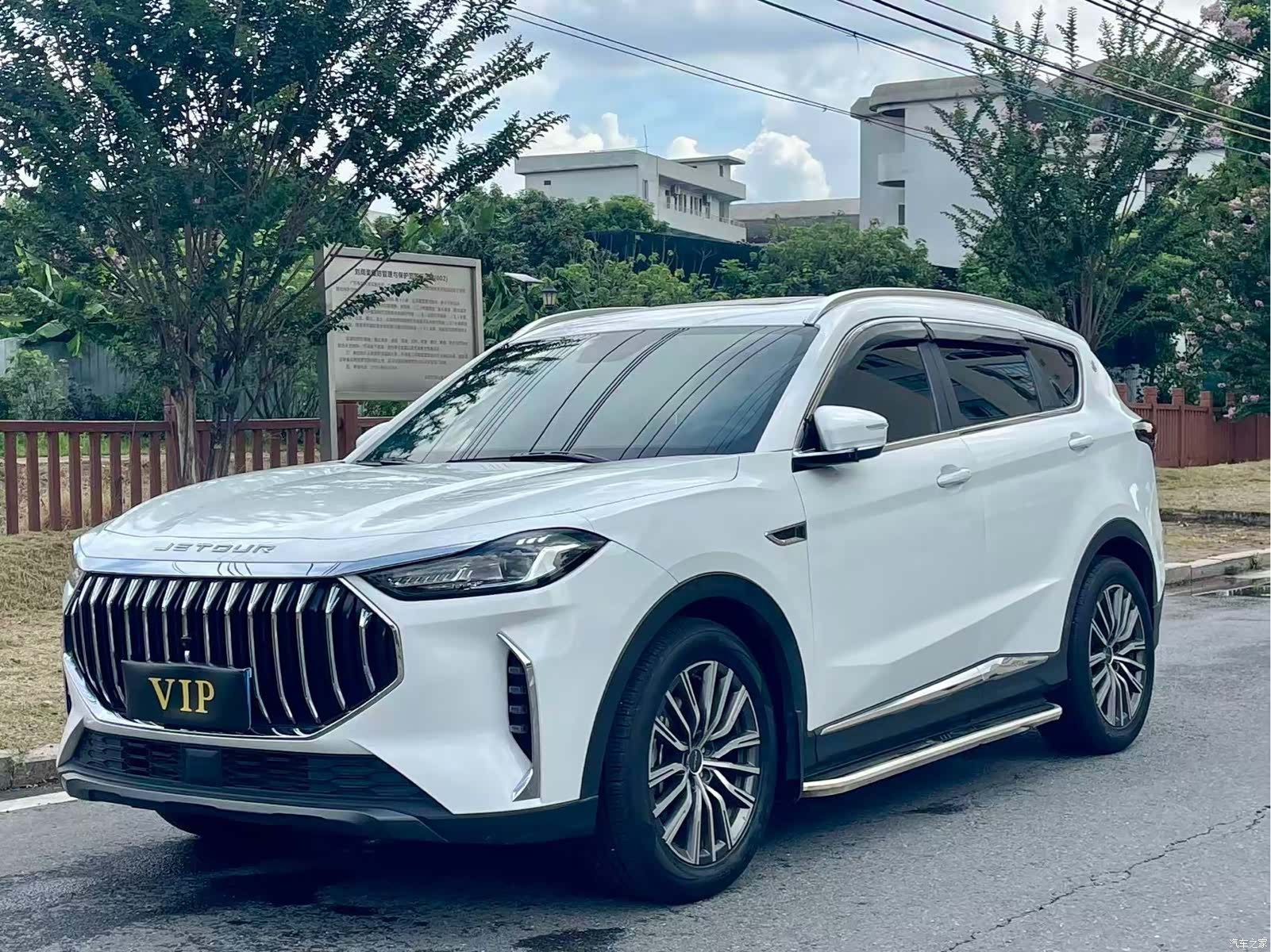 Jetour X70, 2023 1