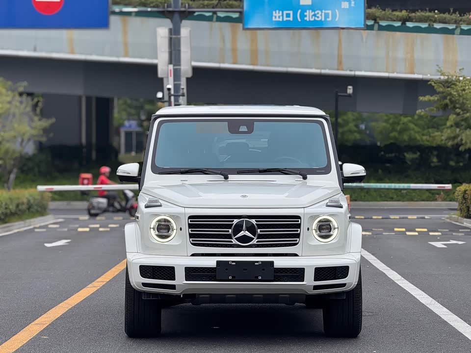 Mercedes-Benz G-class