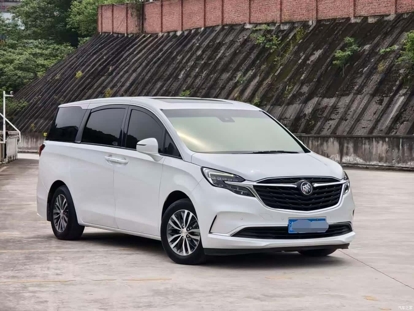 Buick GL8, 2021 2