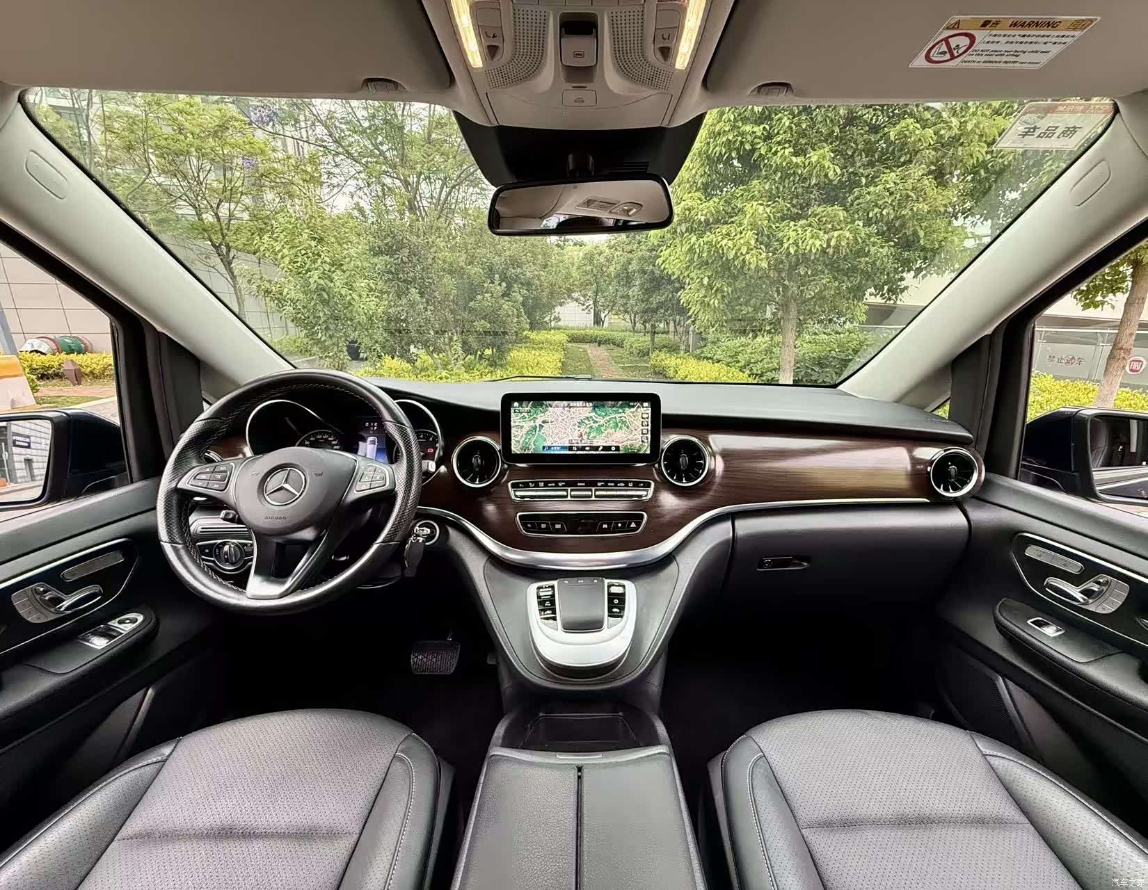 Mercedes-Benz V-Class, 2022 4