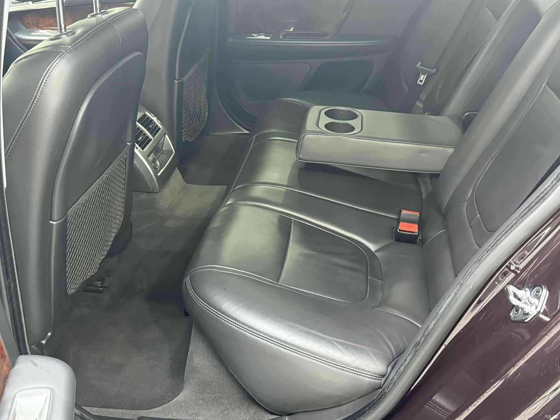 Jaguar XF, 2014 12